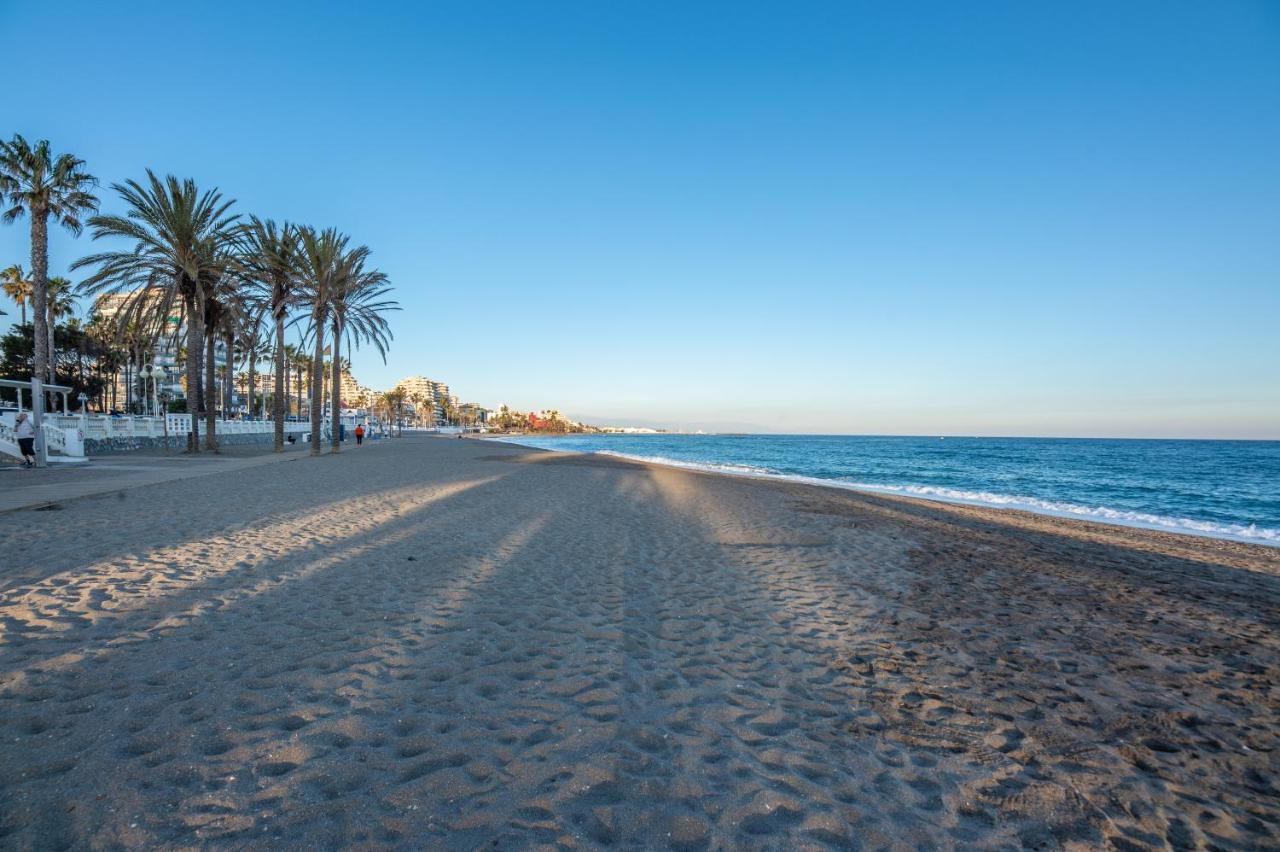 Modern Apartment Next To The Beach, Pets Friendly Benalmádena Kültér fotó