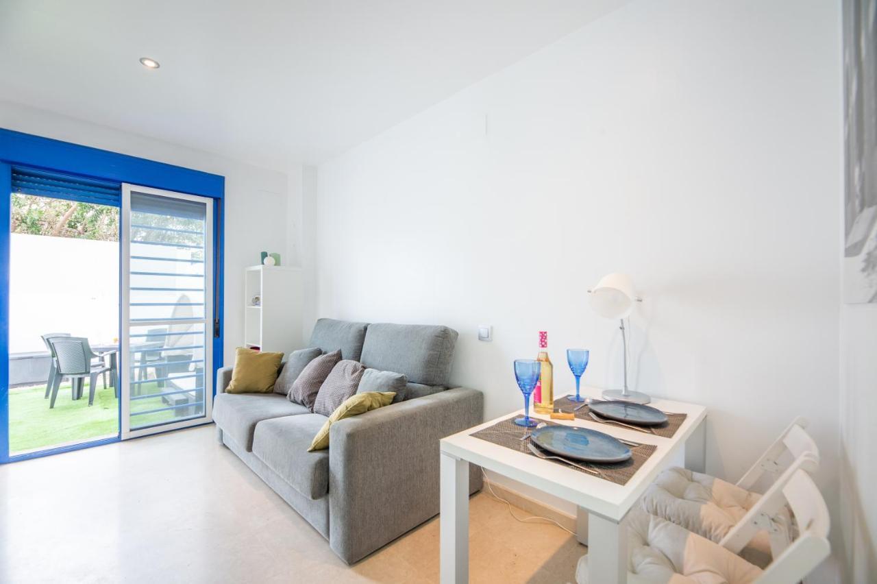 Modern Apartment Next To The Beach, Pets Friendly Benalmádena Kültér fotó