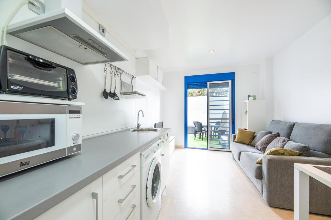 Modern Apartment Next To The Beach, Pets Friendly Benalmádena Kültér fotó