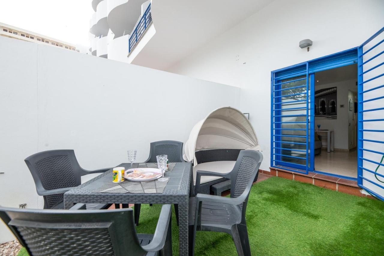Modern Apartment Next To The Beach, Pets Friendly Benalmádena Kültér fotó